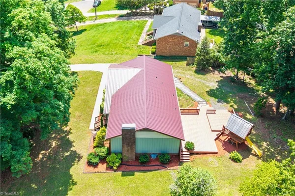 $408,000 | 1625 Eagle Crest Drive, Pfafftown, NC 27040