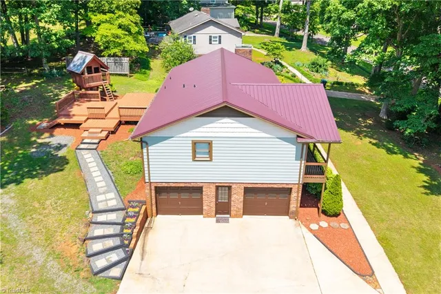 $408,000 | 1625 Eagle Crest Drive, Pfafftown, NC 27040