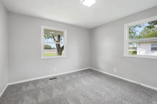 $319,900 | 1105 West Main Street, Berne, IN 46711