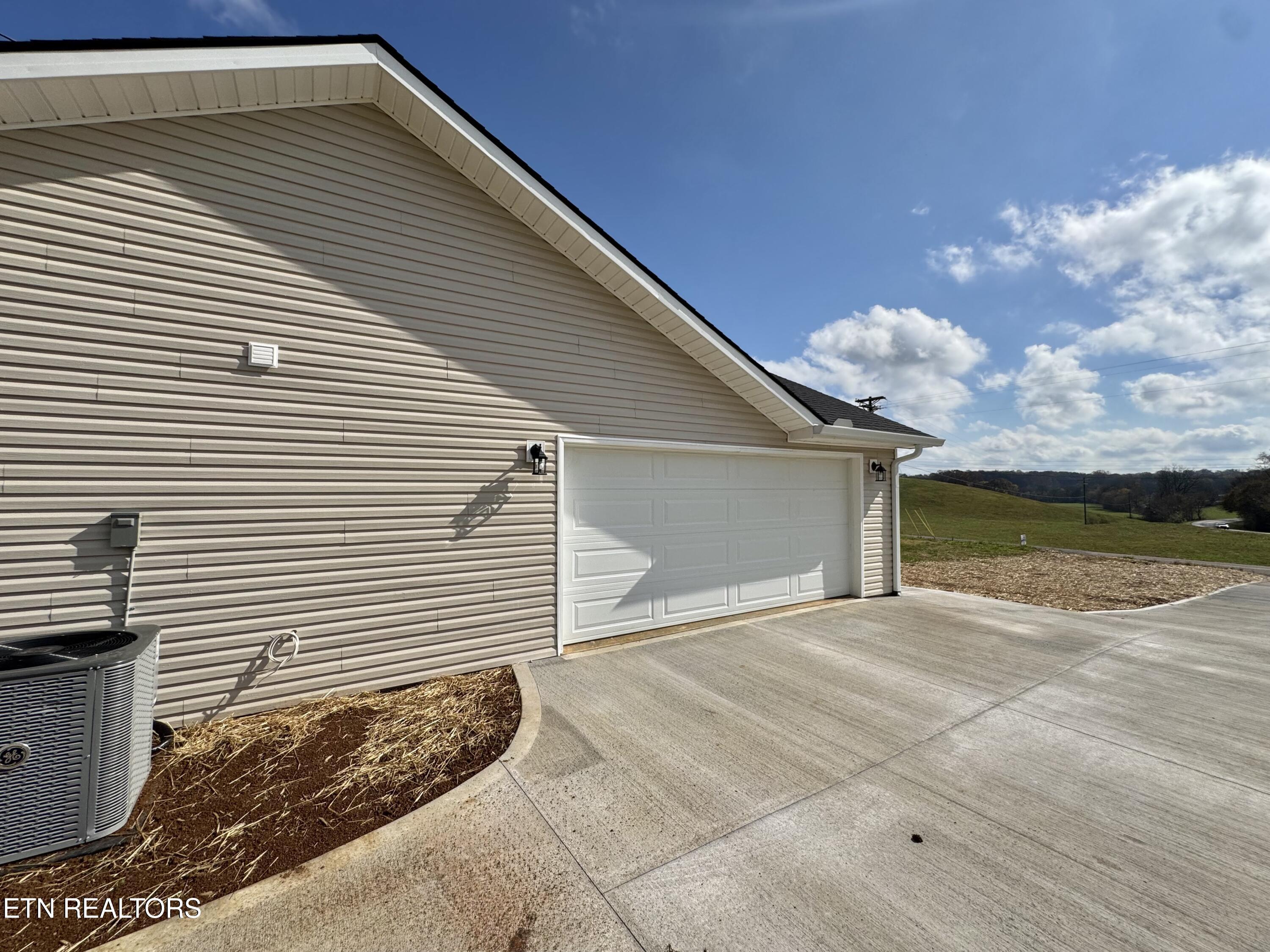 105 Anderson Road Sweetwater, TN 37874 - Photo 25 of 25 IMG_6182