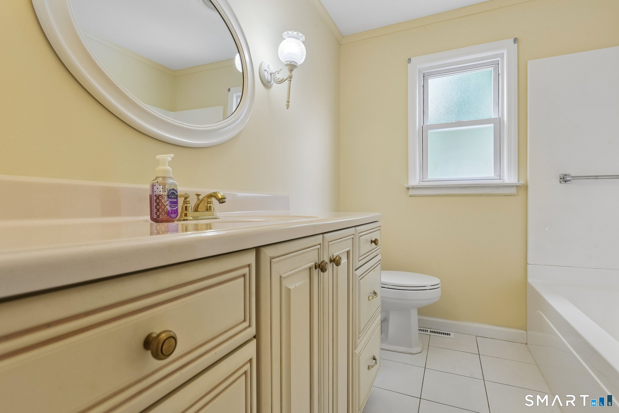 19 Palmer Road North Haven, CT 06473 - Photo 18 of 28
