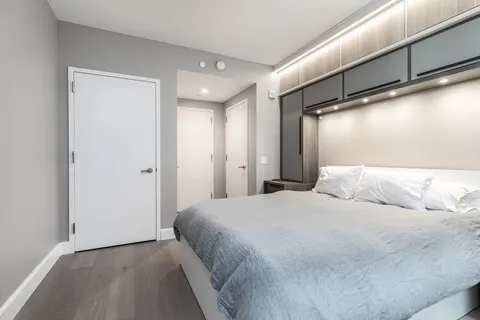 $785,000 | 100 Lovejoy Wharf, Unit 5N, Boston, MA 02114