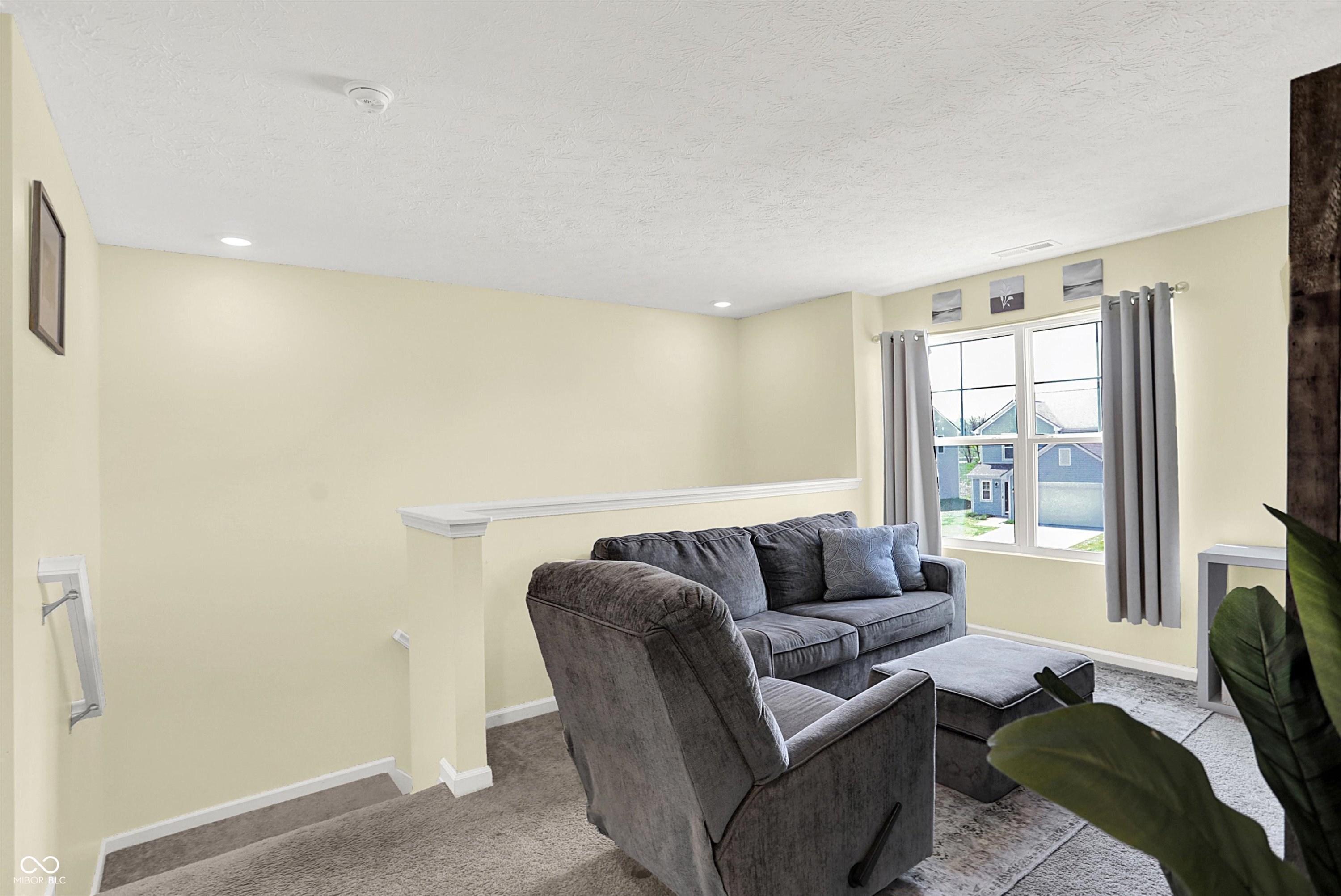 4061 Sedgewick Lane Columbus, IN 47201 - Photo 12 of 26