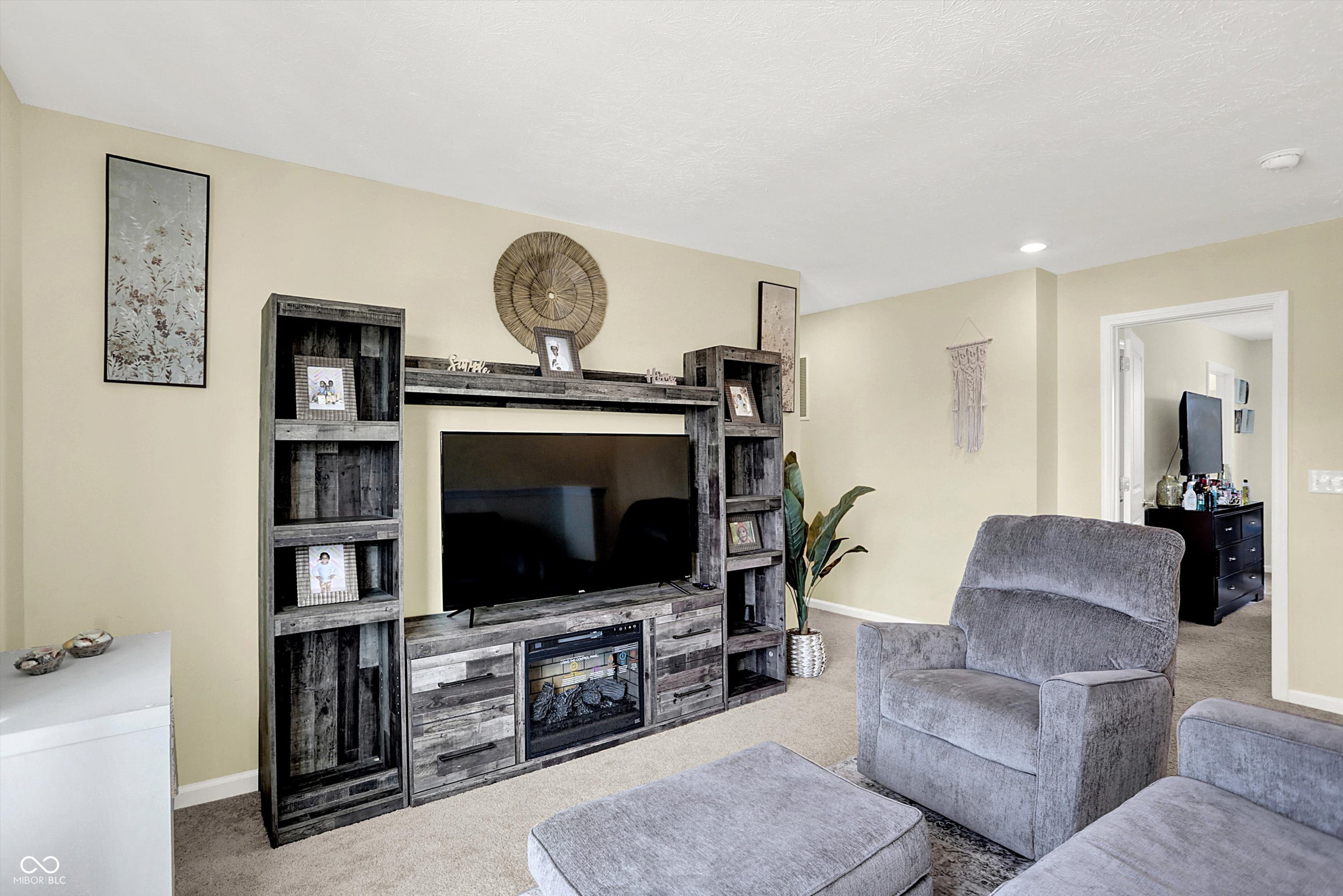 4061 Sedgewick Lane Columbus, IN 47201 - Photo 14 of 26