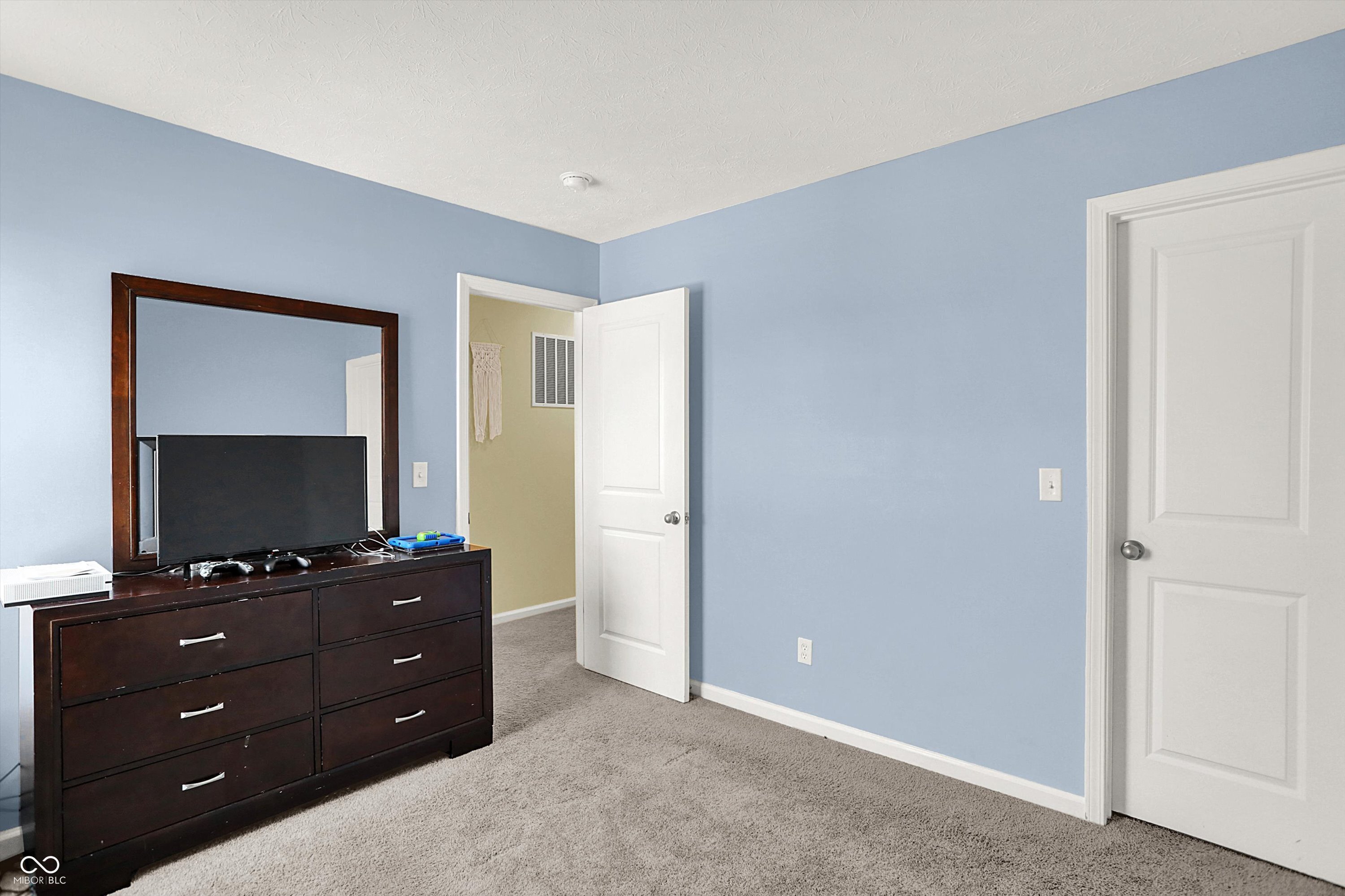 4061 Sedgewick Lane Columbus, IN 47201 - Photo 21 of 26