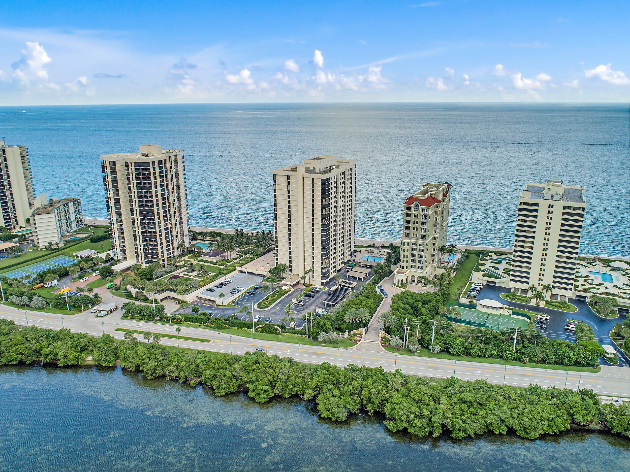 5380 North Ocean Drive, Unit 17A, Singer Island, FL 33404 Compass