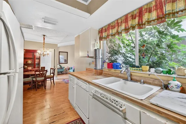 $194,900 | 386 San Jose Drive, Winter Haven, FL 33884