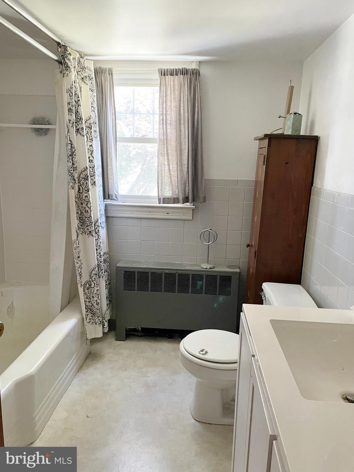 105 Pearl Street Rising Sun, MD 21911 - Photo 26 of 31 UPSTAIRS BATHROOM