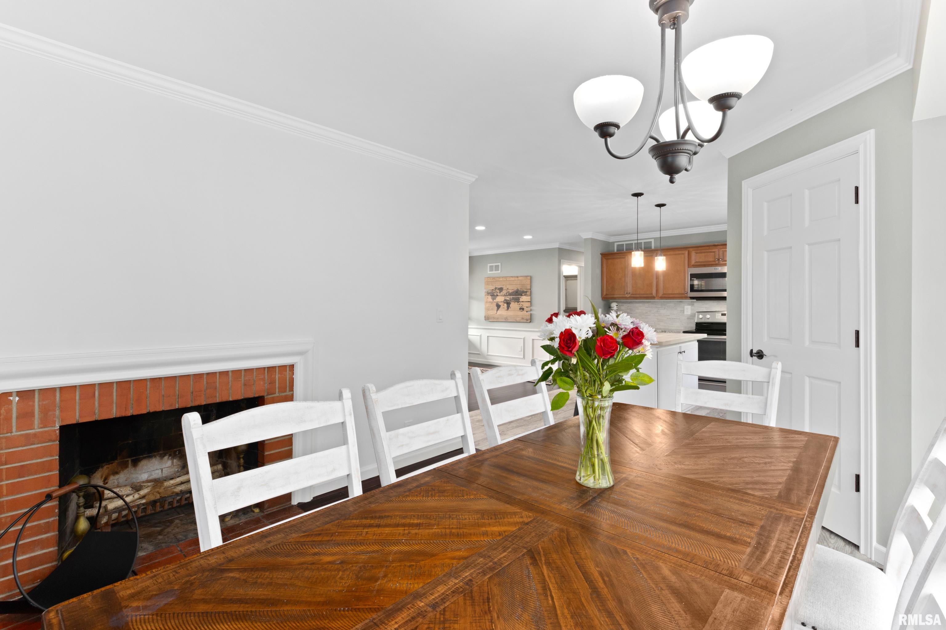 9332 North Pine Tree Road Peoria, IL 61615 - Photo 20 of 36 Gallery Image 20
