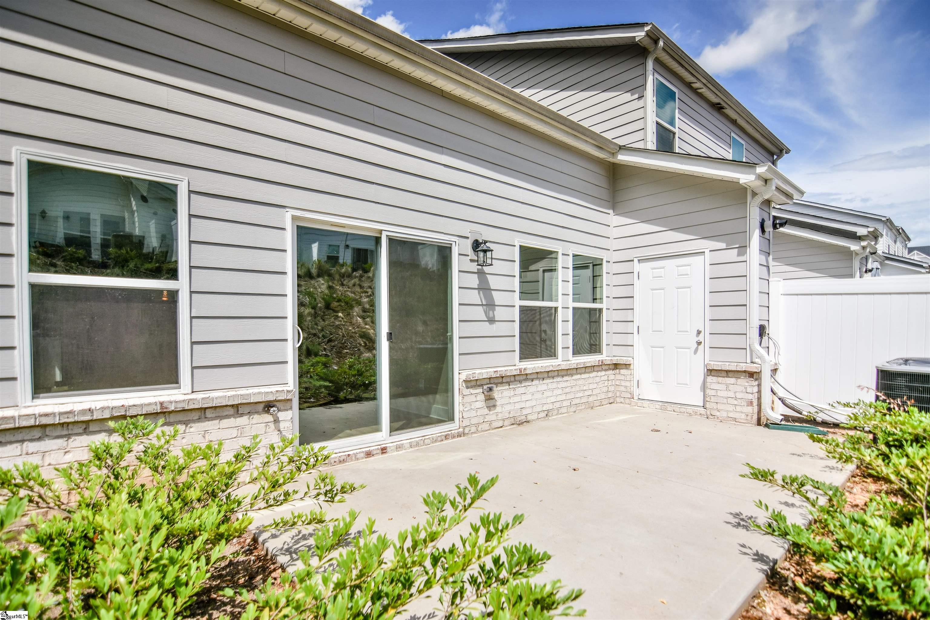 77 Galley Lane Greenville, SC 29607 - Photo 2 of 35