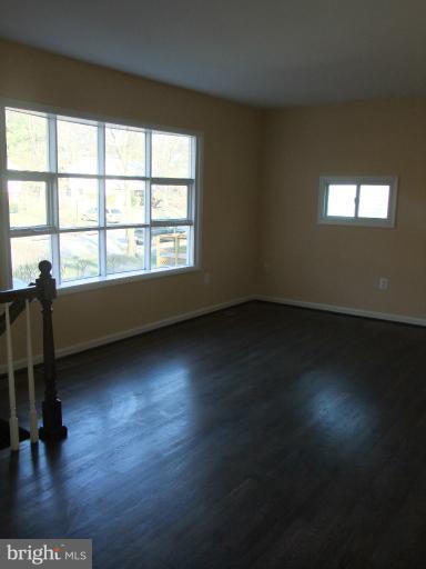 3923 Findley Road Woodbridge, VA 22193 - Photo 14 of 15 Family Room