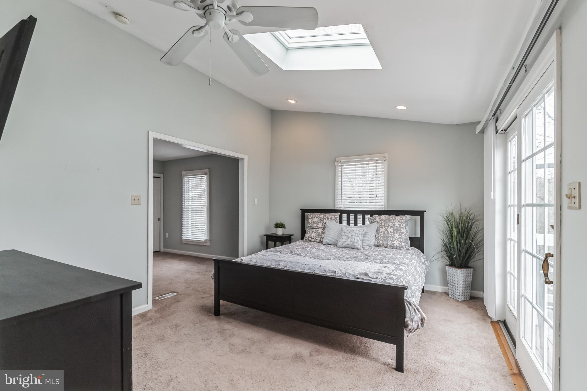 2046 Spring Valley Road Lansdale, PA 19446 - Photo 25 of 50 Primary with Sliders to Deck!