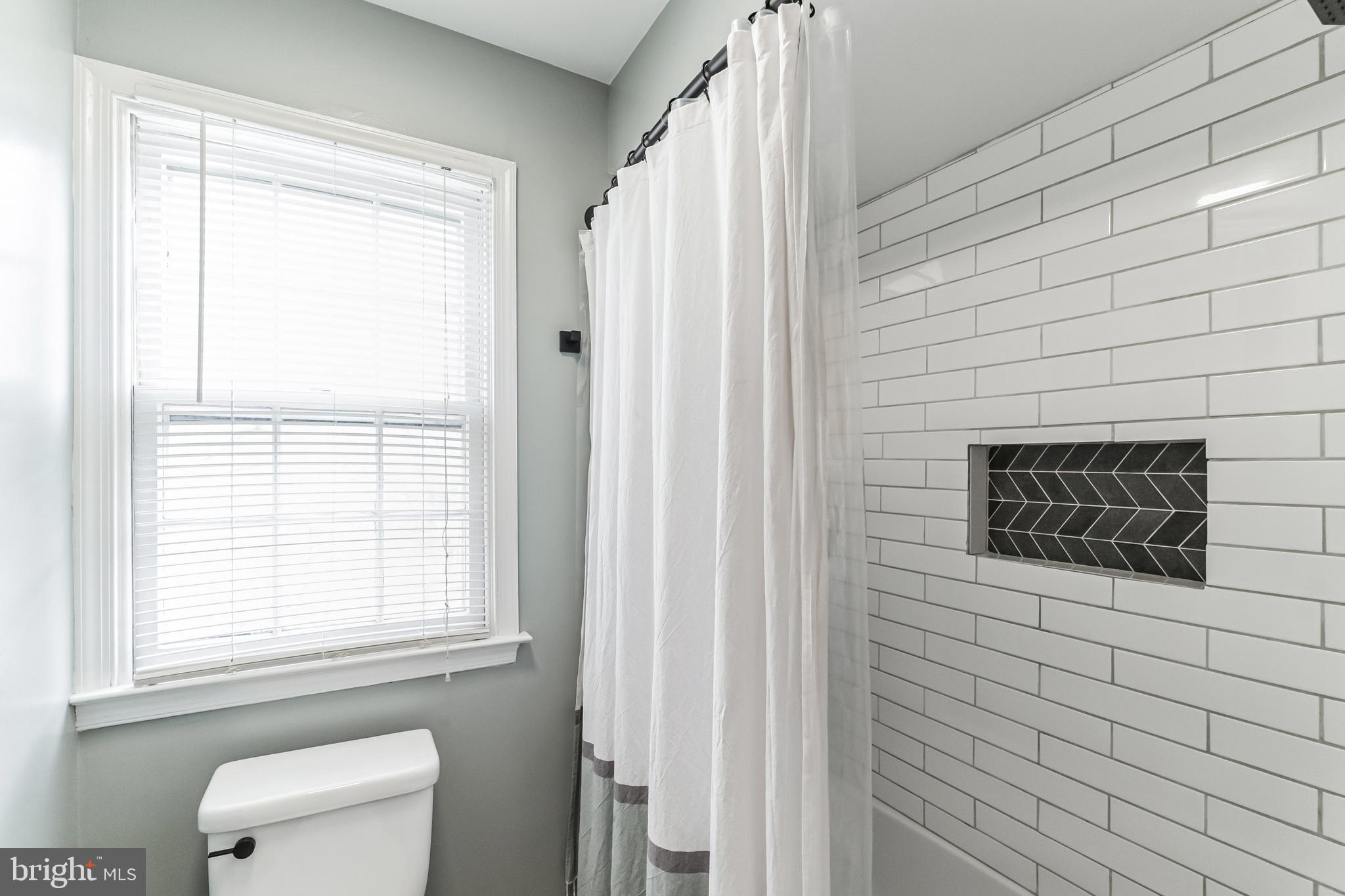 2046 Spring Valley Road Lansdale, PA 19446 - Photo 36 of 50 Gallery Image 36