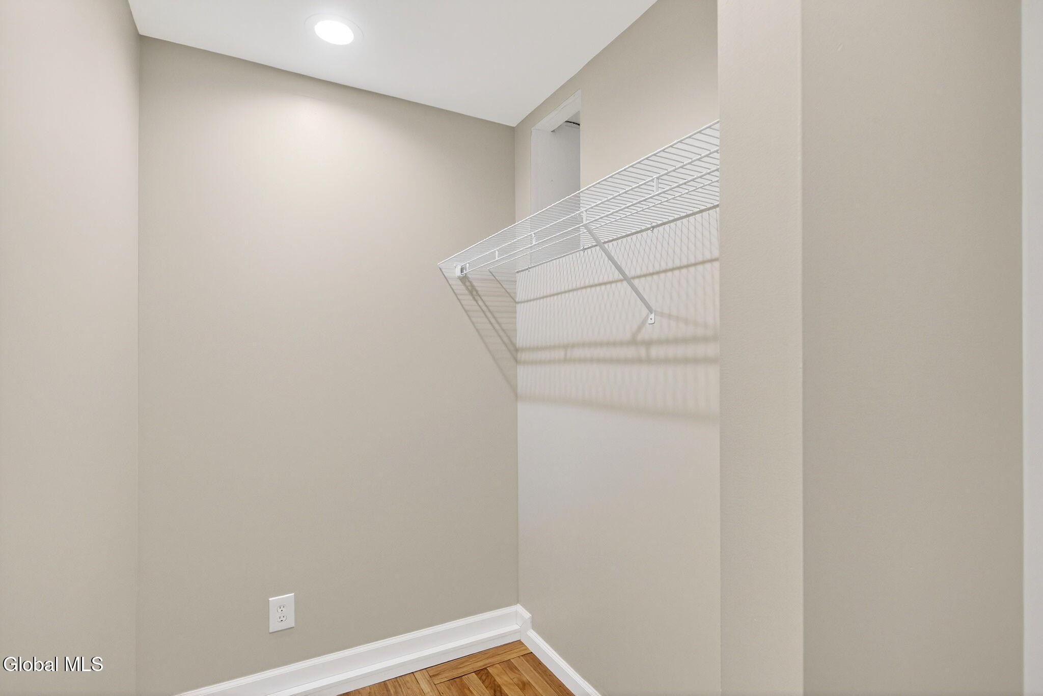 2965 Hillcrest Road Niskayuna, NY 12309 - Photo 15 of 25 13-web-or-mls-DSC07997