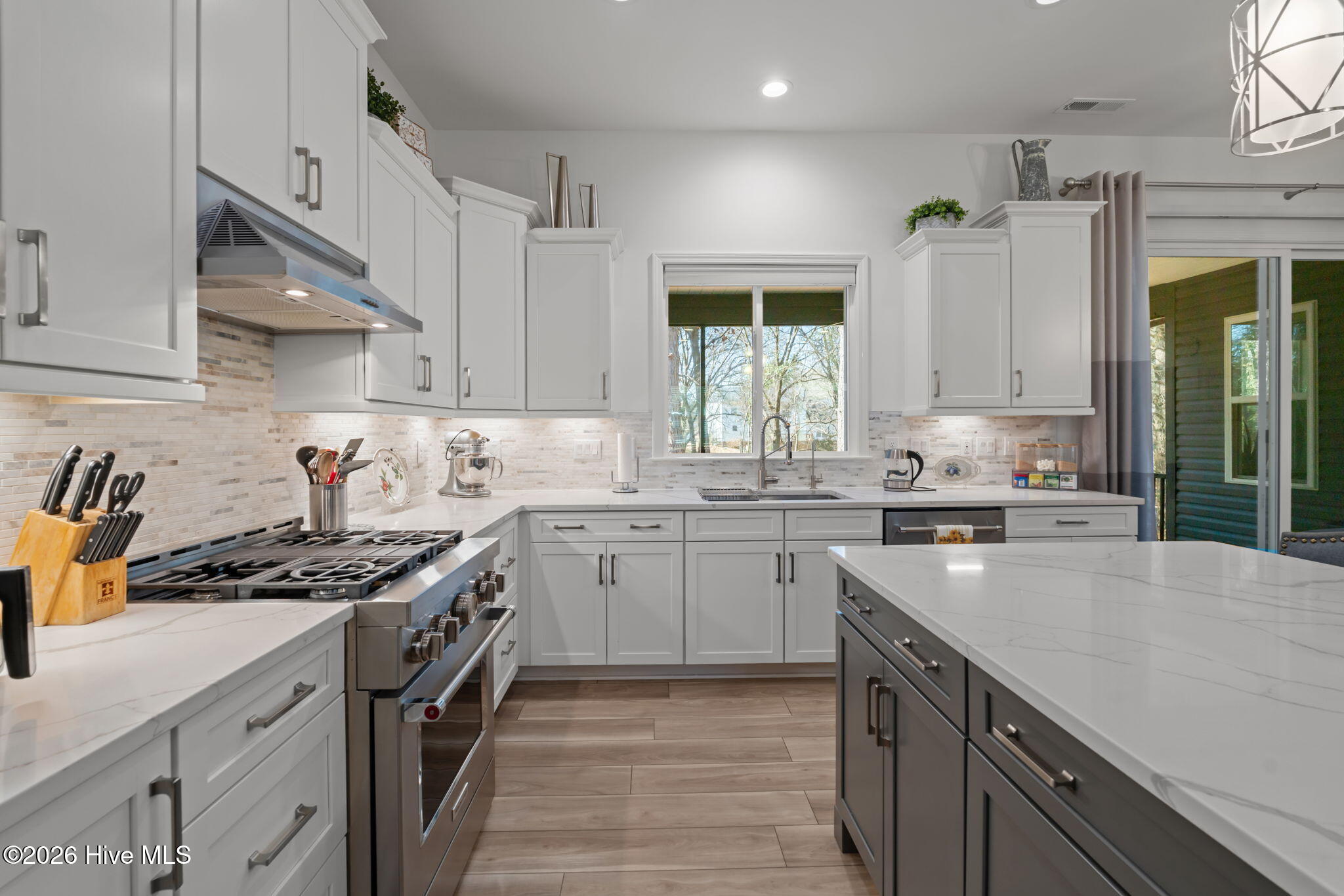 146 Sunset Way Seven Lakes, NC 27376 - Photo 14 of 63 29-web-or-mls-DSC00591