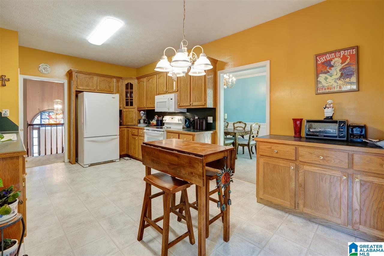 109 Kentwood Trail Alabaster, AL 35007 - Photo 12 of 32