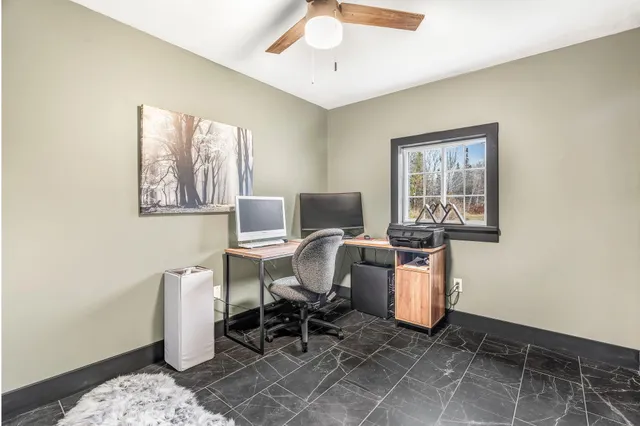 $649,000 | 33 Comikev Lane, Winterport, ME 04496