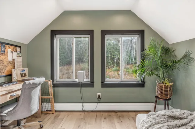 $649,000 | 33 Comikev Lane, Winterport, ME 04496