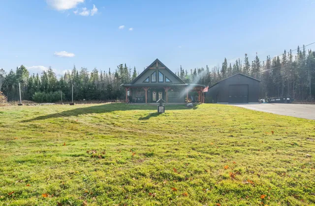 $649,000 | 33 Comikev Lane, Winterport, ME 04496