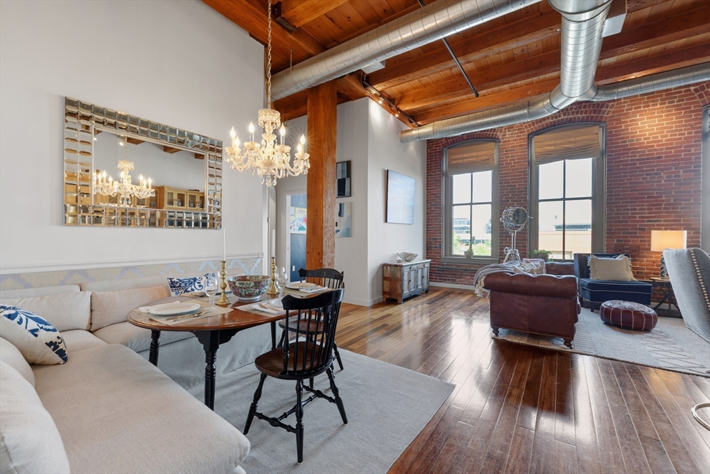 35 Channel Center Street, Unit 210 Boston, MA 02210 - Photo 6 of 32