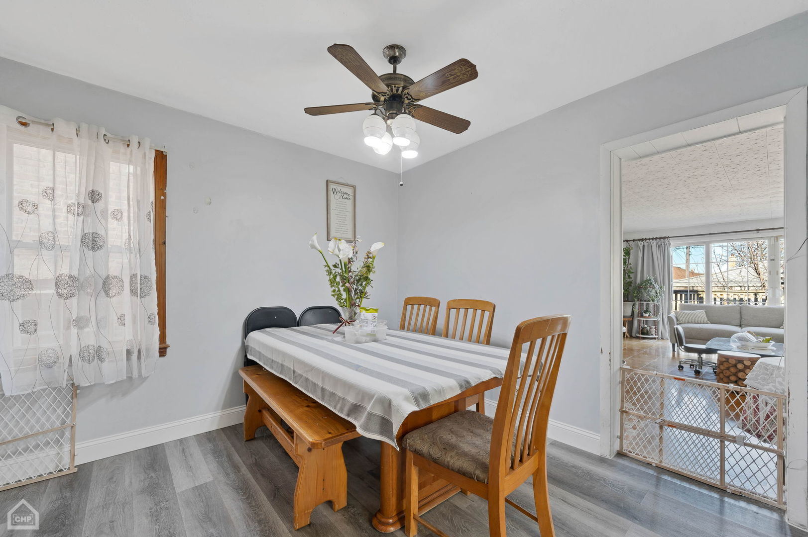 3736 West 70th Street Chicago, IL 60629 - Photo 8 of 21 a dining room with furniture and window