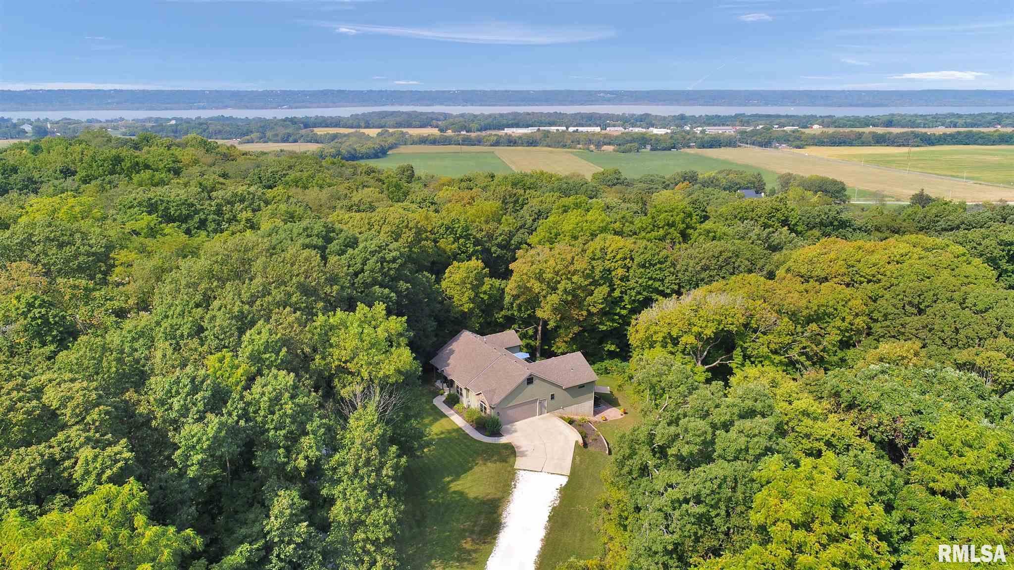 181 East Alconbury Road Metamora, IL 61548 - Photo 3 of 42 Gallery Image 3