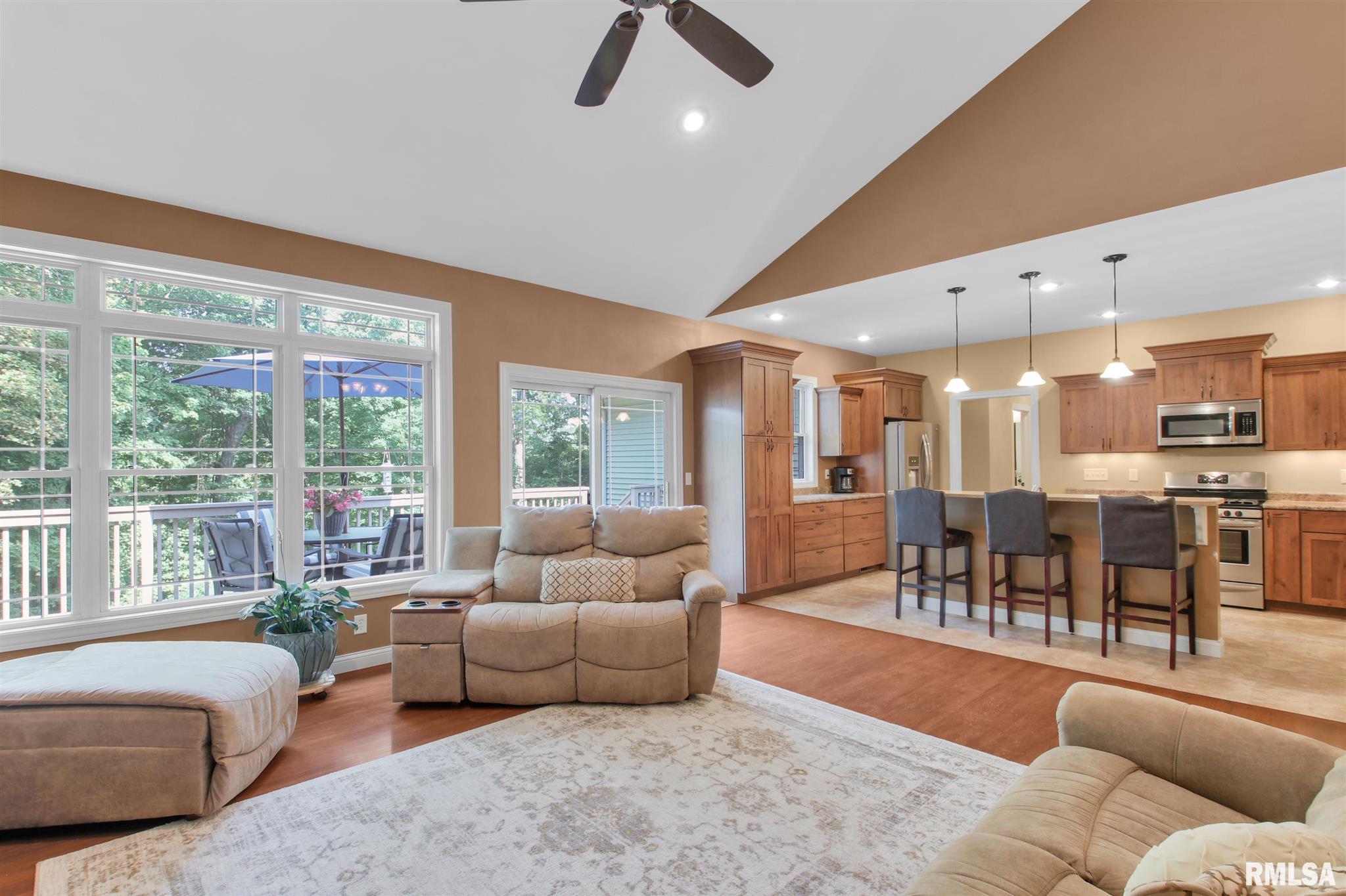 181 East Alconbury Road Metamora, IL 61548 - Photo 32 of 42 Gallery Image 32