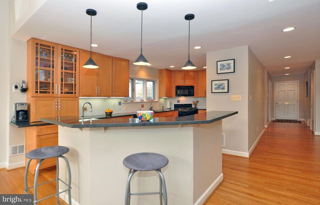 $1,125,000 | 5614 Namakagan Road, Bethesda, MD 20816