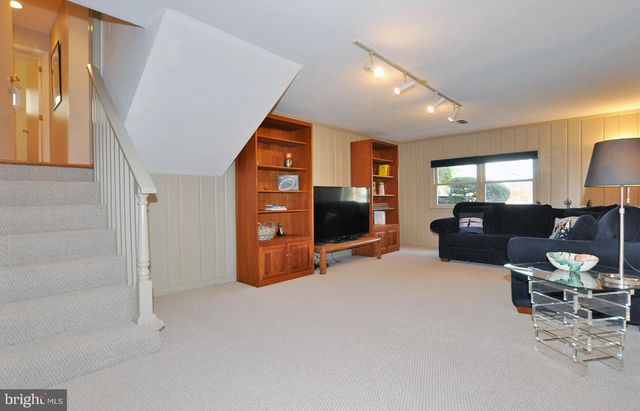 $1,125,000 | 5614 Namakagan Road, Bethesda, MD 20816