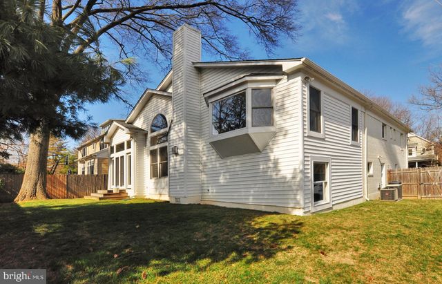 $1,125,000 | 5614 Namakagan Road, Bethesda, MD 20816