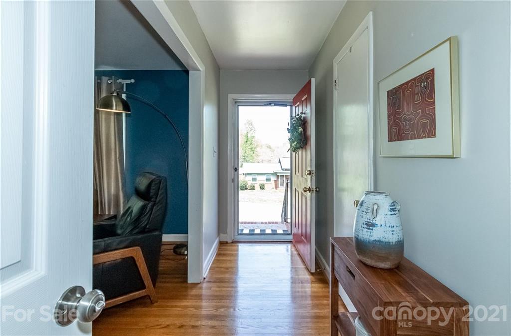 3612 Woodleaf Road Charlotte, NC 28205 - Photo 13 of 45 Gallery Image 13