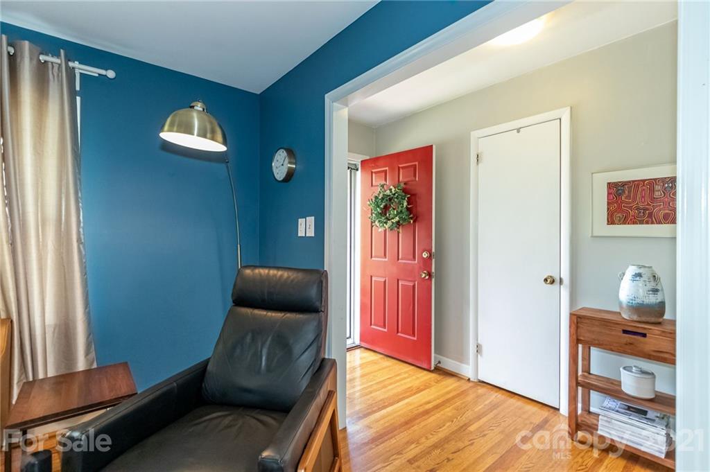 3612 Woodleaf Road Charlotte, NC 28205 - Photo 14 of 45 Gallery Image 14