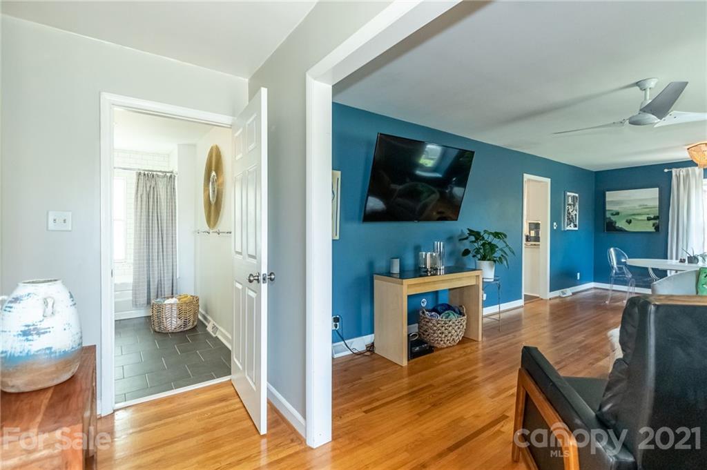 3612 Woodleaf Road Charlotte, NC 28205 - Photo 15 of 45 Gallery Image 15