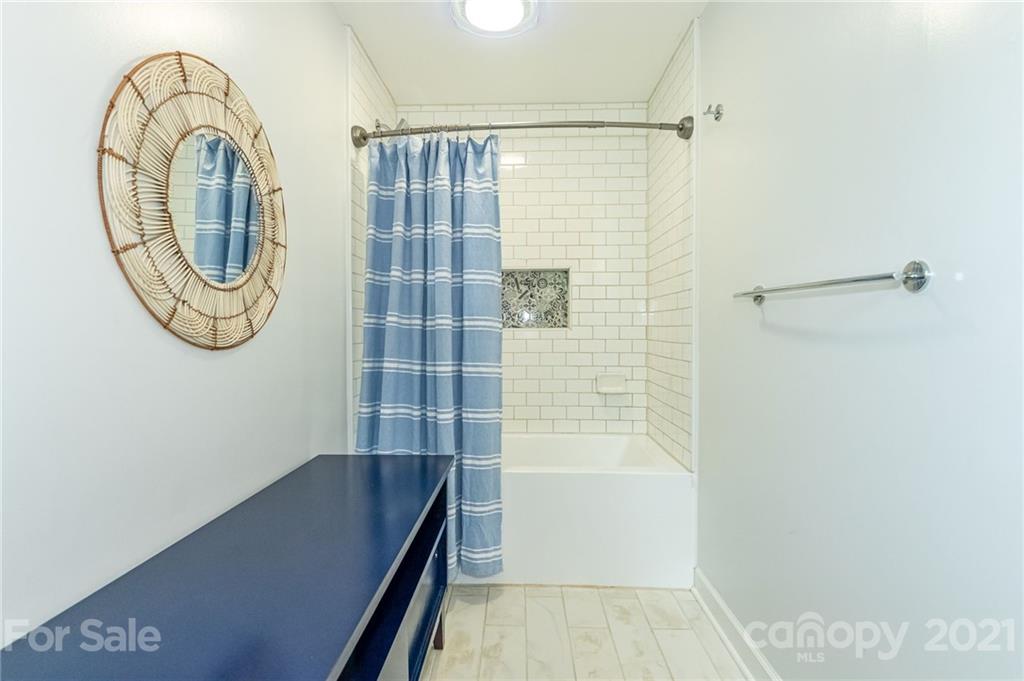 3612 Woodleaf Road Charlotte, NC 28205 - Photo 28 of 45 Gallery Image 28