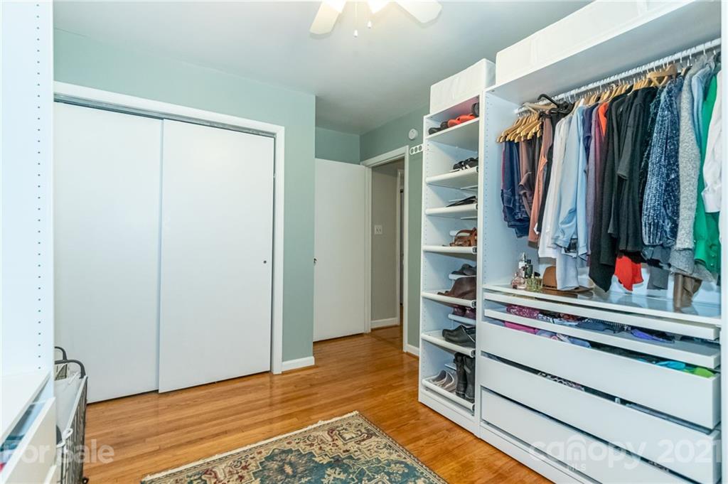 3612 Woodleaf Road Charlotte, NC 28205 - Photo 33 of 45 Gallery Image 33