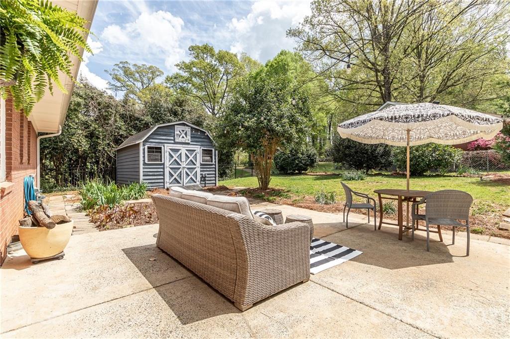 3612 Woodleaf Road Charlotte, NC 28205 - Photo 37 of 45 Gallery Image 37