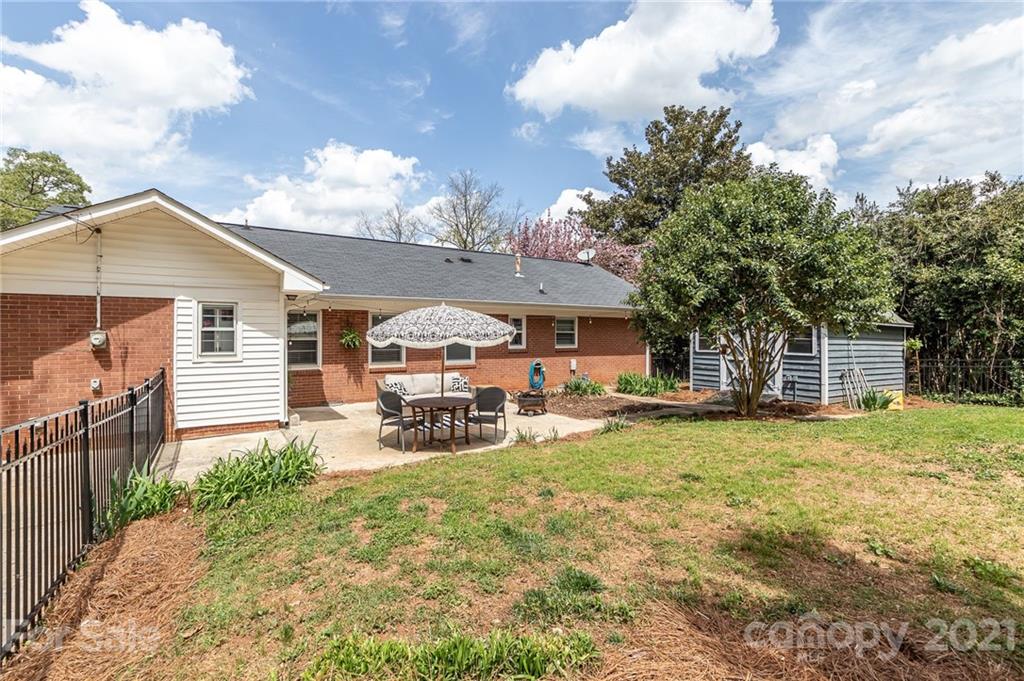 3612 Woodleaf Road Charlotte, NC 28205 - Photo 40 of 45 Gallery Image 40