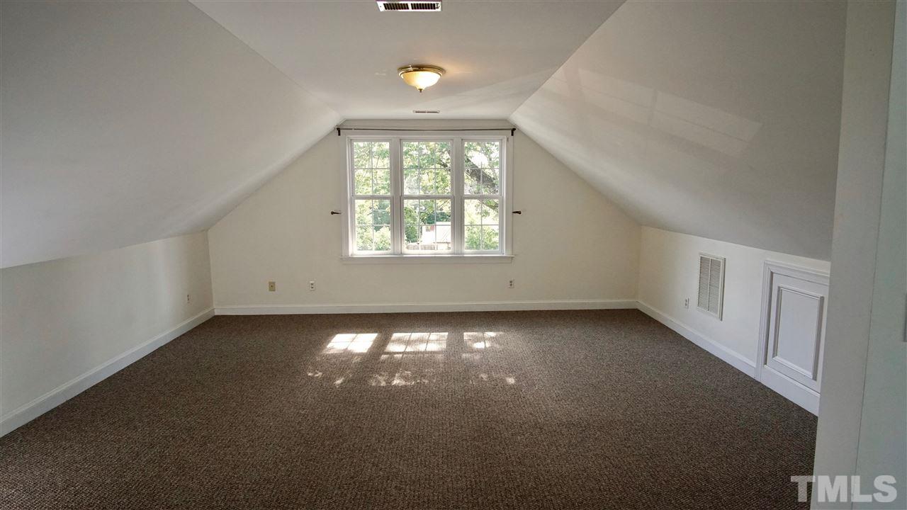 1512 Green Street Raleigh, NC 27603 - Photo 13 of 30