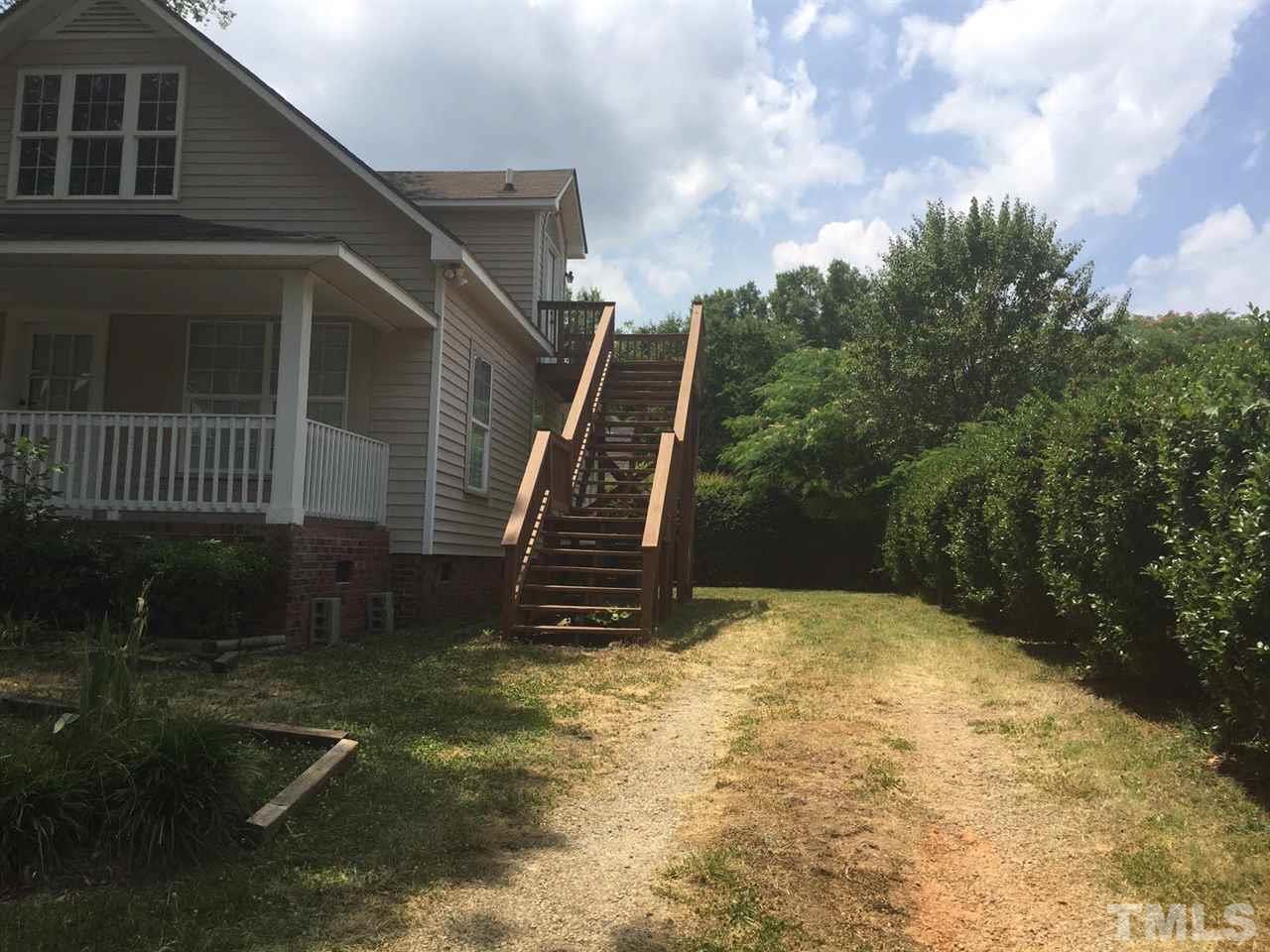 1512 Green Street Raleigh, NC 27603 - Photo 4 of 30