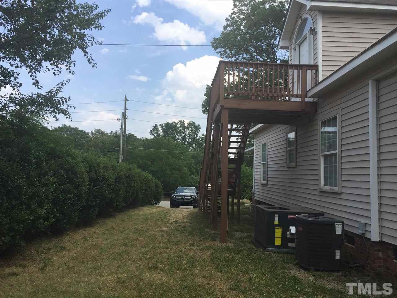 1512 Green Street Raleigh, NC 27603 - Photo 5 of 30