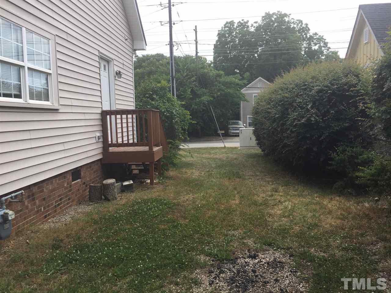 1512 Green Street Raleigh, NC 27603 - Photo 8 of 30