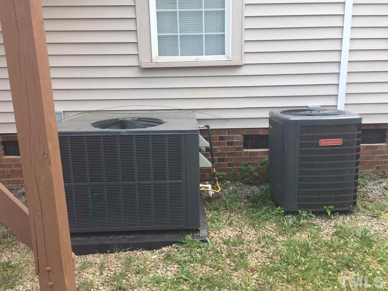 1512 Green Street Raleigh, NC 27603 - Photo 10 of 30