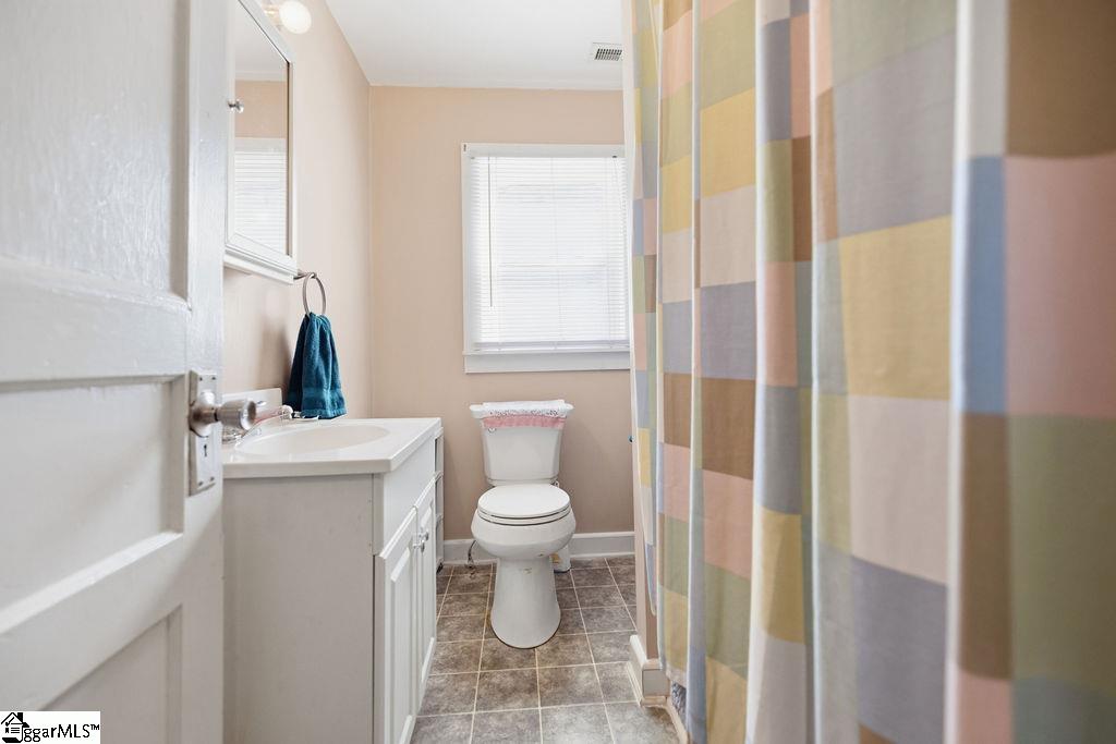 3212 Dixon Road Anderson, SC 29625 - Photo 11 of 23