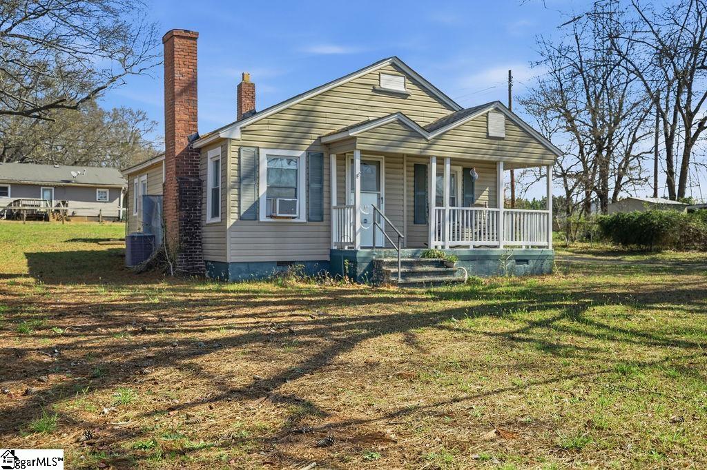 3212 Dixon Road Anderson, SC 29625 - Photo 2 of 23