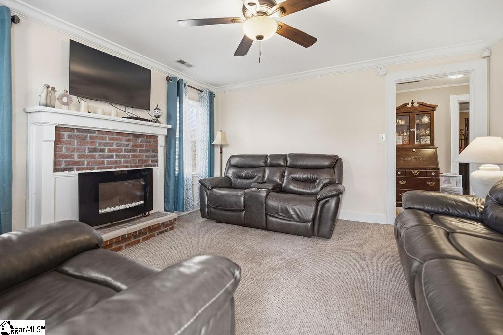 3212 Dixon Road Anderson, SC 29625 - Photo 6 of 23