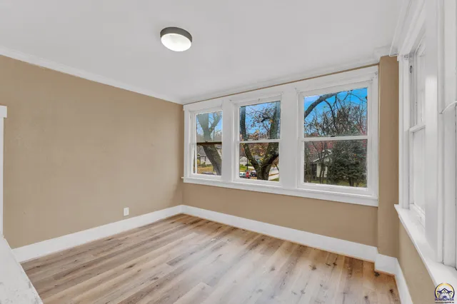 $120,000 | 2016 Southwest 12th Street, Topeka, KS 66604