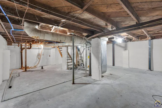 $120,000 | 2016 Southwest 12th Street, Topeka, KS 66604