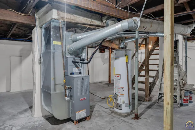 $120,000 | 2016 Southwest 12th Street, Topeka, KS 66604