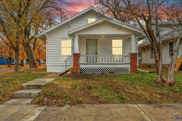 $120,000 | 2016 Southwest 12th Street, Topeka, KS 66604