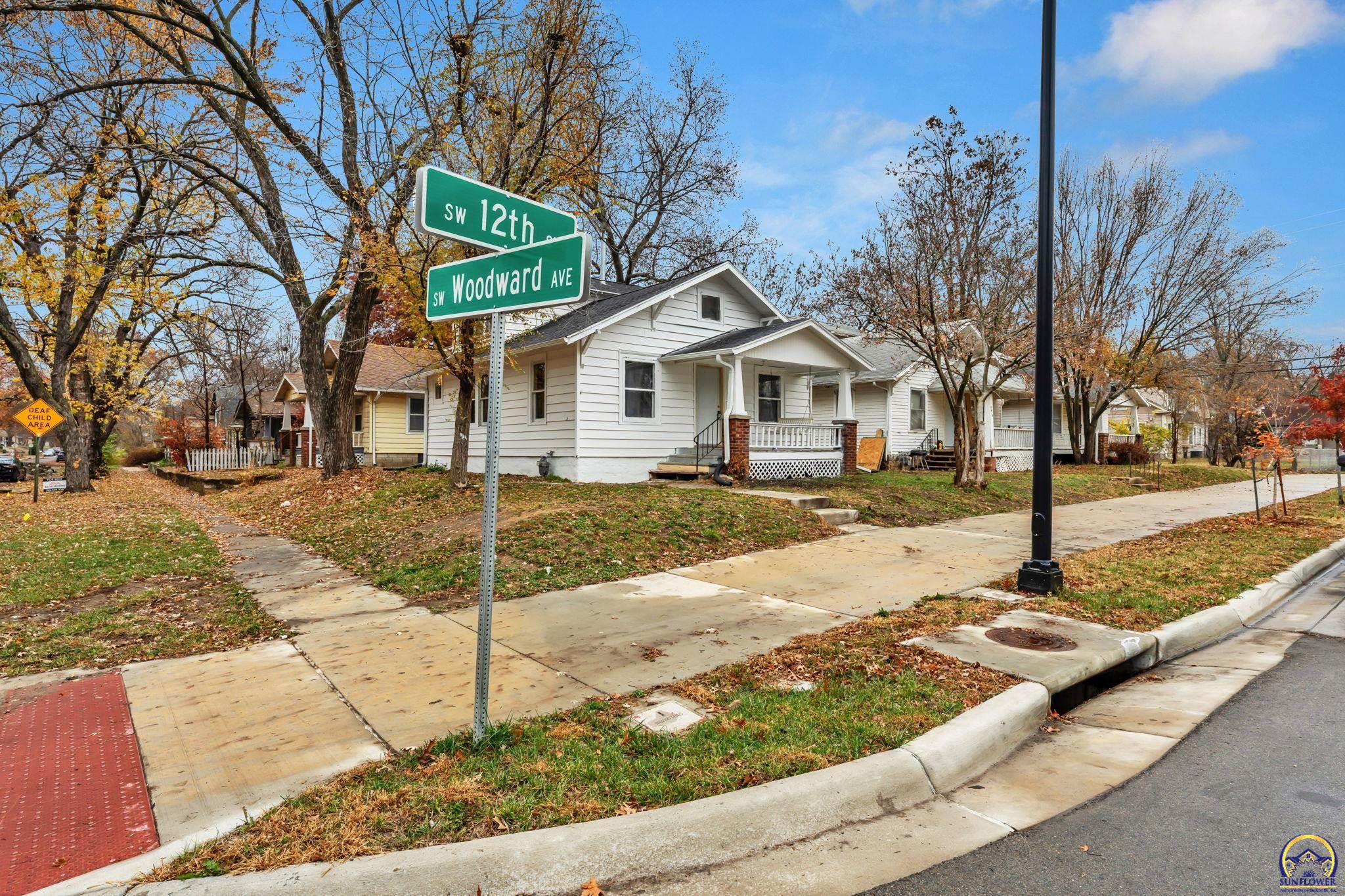 2016 Southwest 12th Street Topeka, KS 66604 - Photo 21 of 22